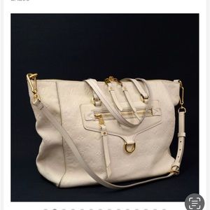 Pristine!! Authentic Louis Vuitton Lumineuse Monogram Empriente Leather Tote bag